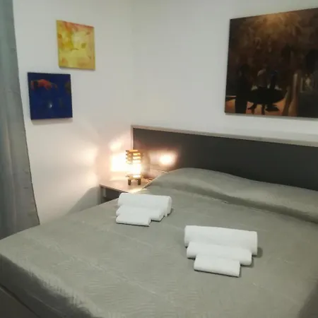 Dimora Dell'artista 2 3*